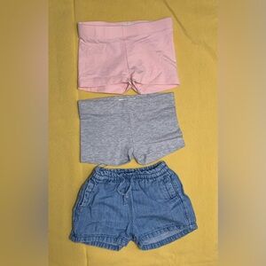 Bundle** 6pc, Girl shorts, size-2 & 18-24m